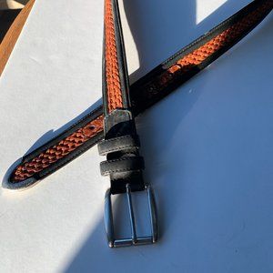 TOMMY BAHAMA Leather Belt Woven Cntr Black Leather Trim Silvertone Tip Sz 40